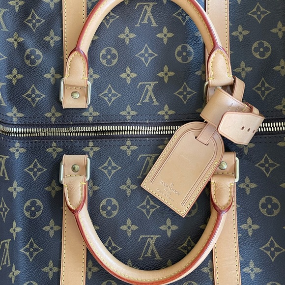 LIKE-NEW Louis Vuitton Monogram Keepall Bag +Strap - Picture 15 of 15